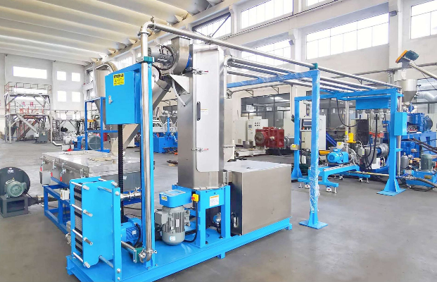 Extruder factory